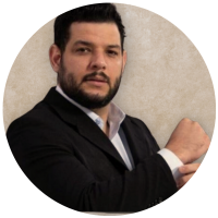 Douglas DutraEspecialista em Renda Variável e Agro. Com foco no atendimento personalizado, ajuda clientes a alinhar suas carteiras de investimentos aos seus objetivos financeiros.